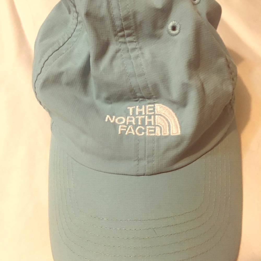 Lightweight hat